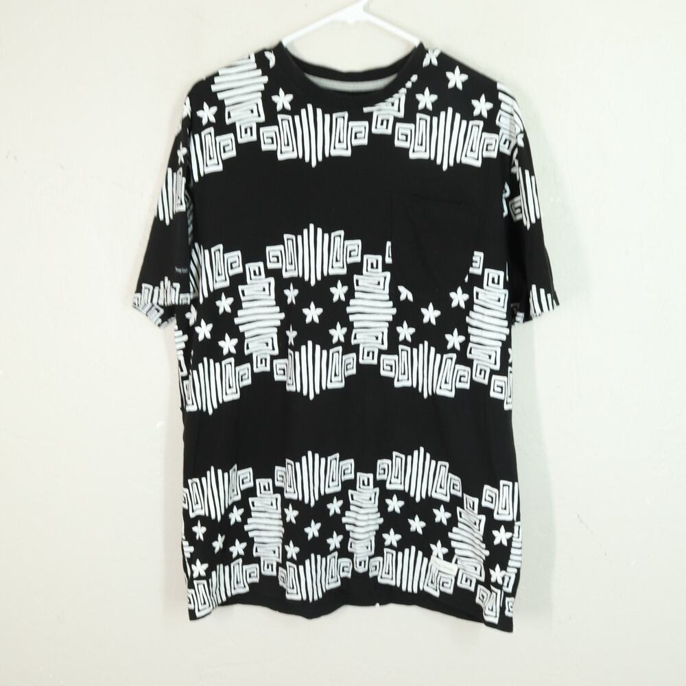 Clay Cloths Tribal Tshirt Mens XL Black White Cotton Short Sleeve Crew Pullover